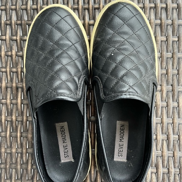 Steve Madden Slide on Shoes - Picture 4 of 4